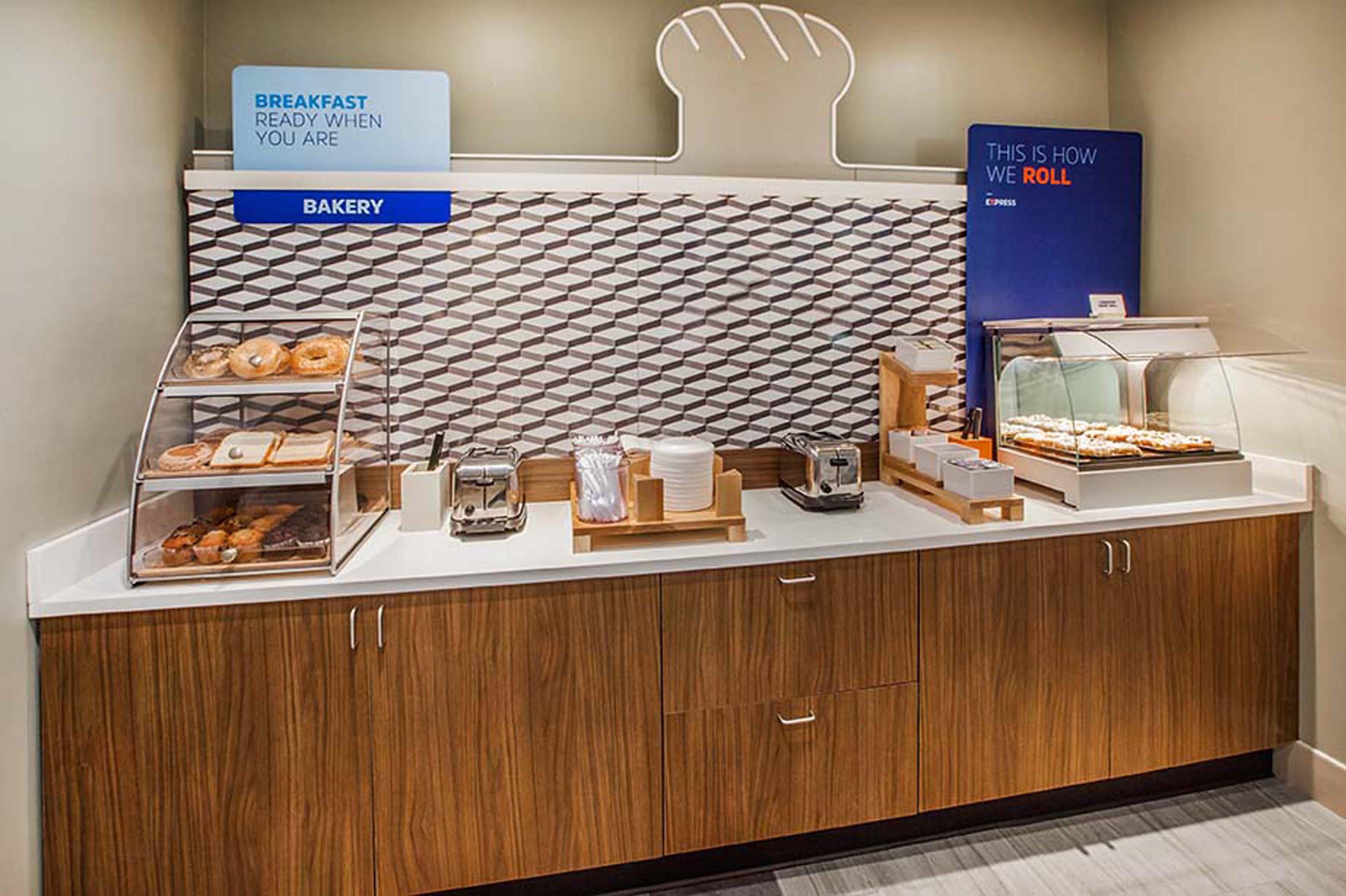 Holiday Inn Express & Suites - Mcallen - Medical Center Area By Ihg Luaran gambar